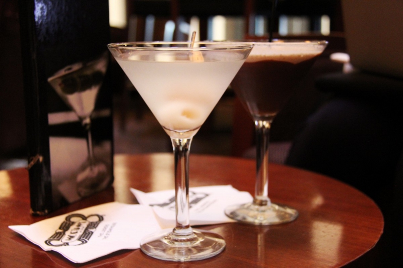 brasserie-LA BOLLENE VESUBIE-min_martini_bar_lychee_chocolate_alcohol_liquor_happy_hour_happy-910161